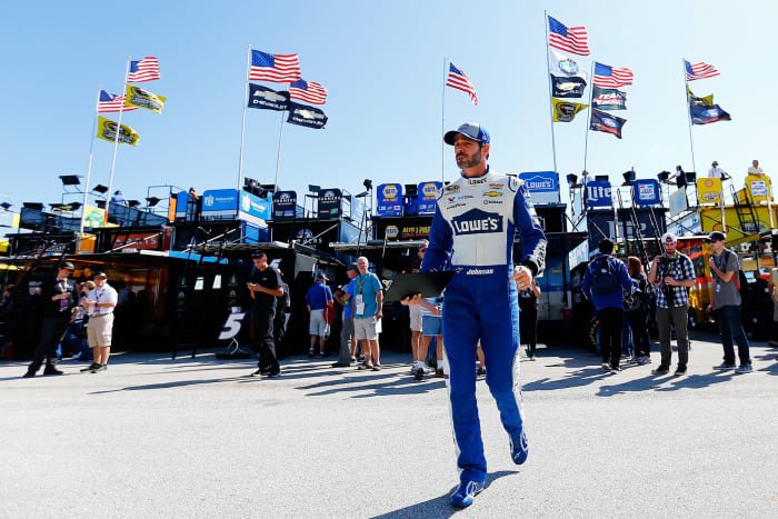 jimmie-johnson-walking-in.jpg
